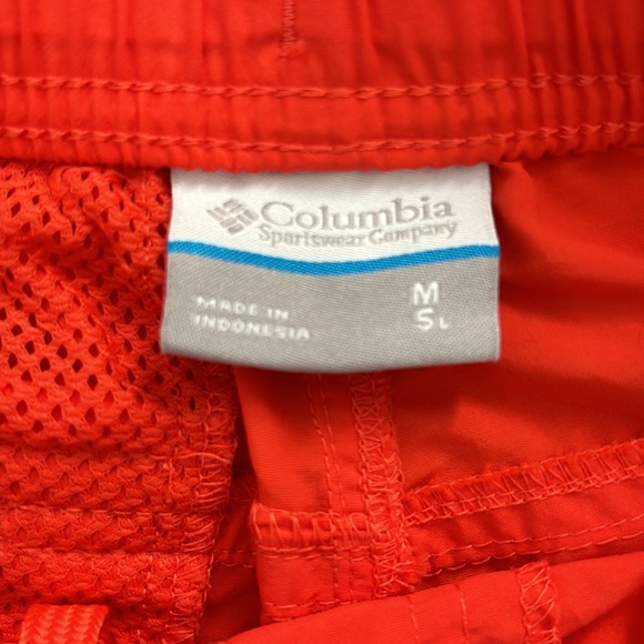 Columbia Orange Shorts Size Medium With Pockets - Picture 11 of 16